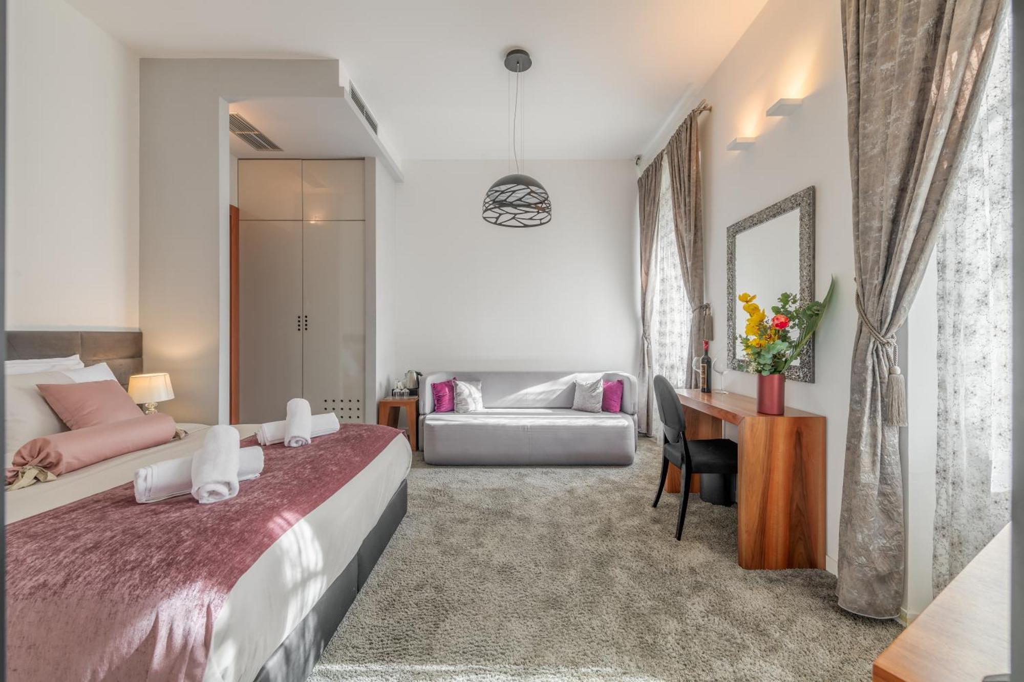 Starlight Luxury Suites 스플리트 외부 사진