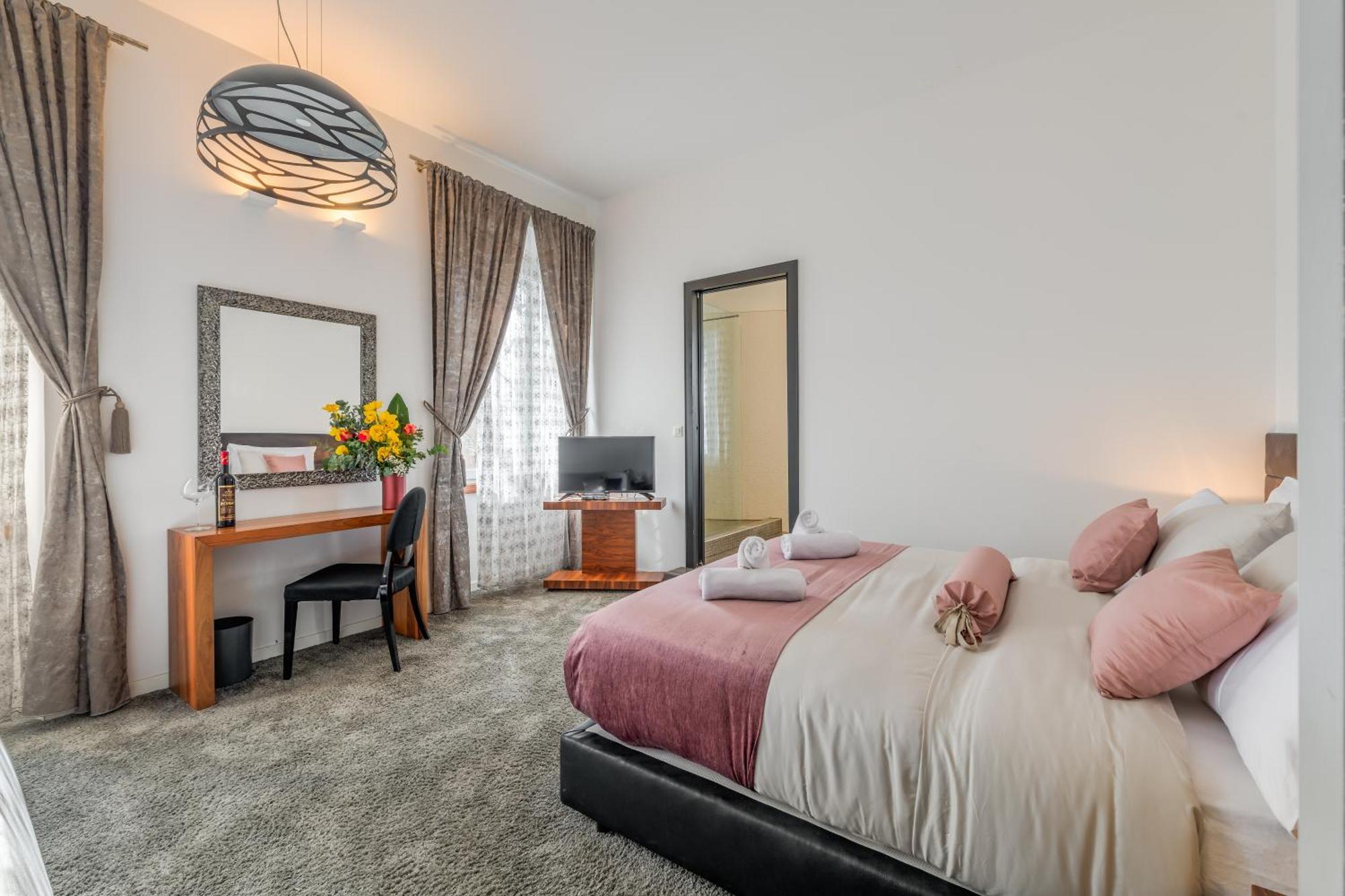 Starlight Luxury Suites 스플리트 외부 사진