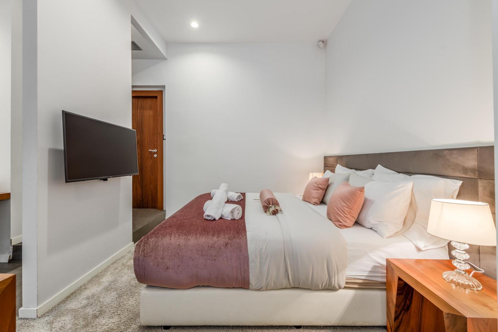 Starlight Luxury Suites 스플리트 외부 사진
