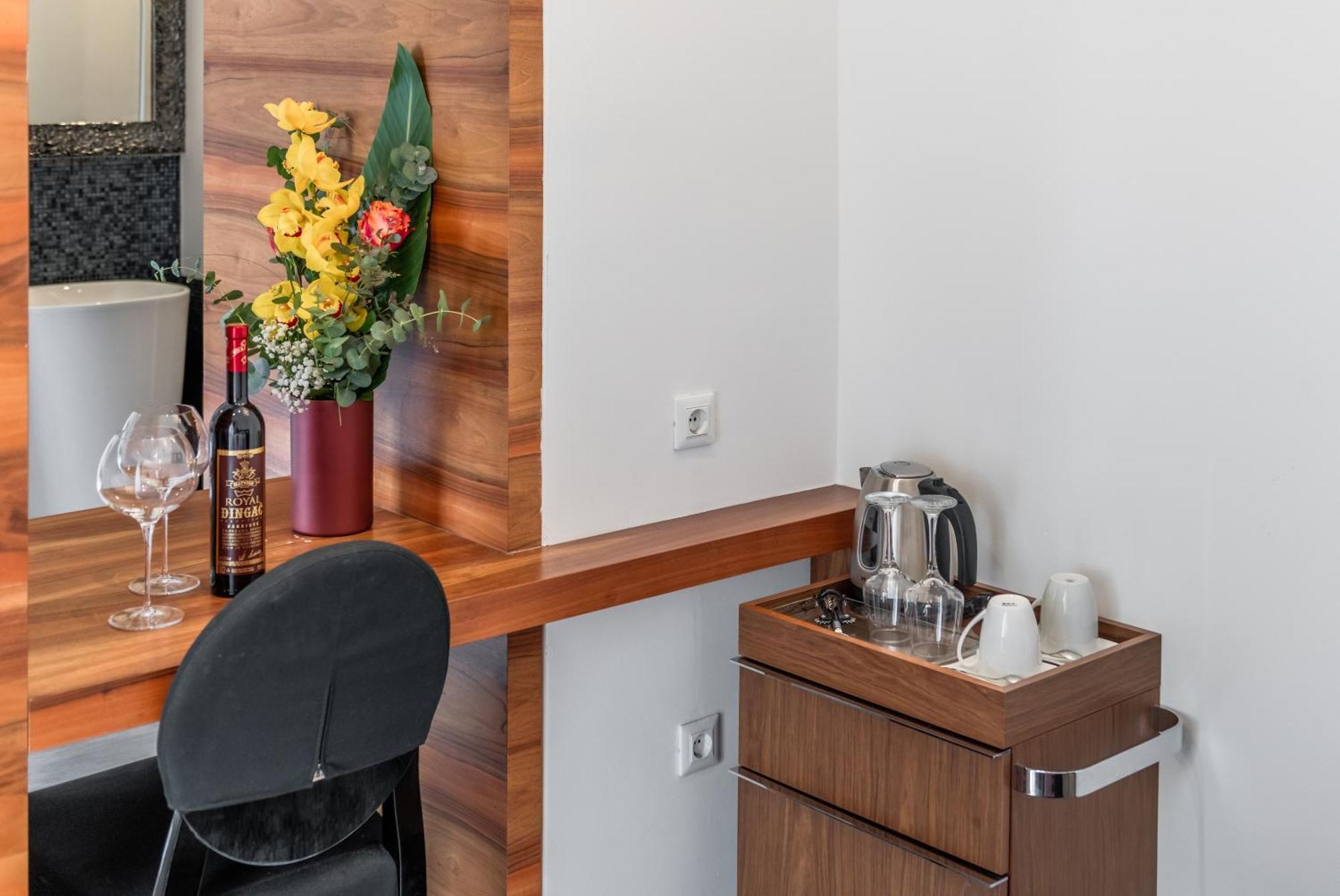 Starlight Luxury Suites 스플리트 외부 사진